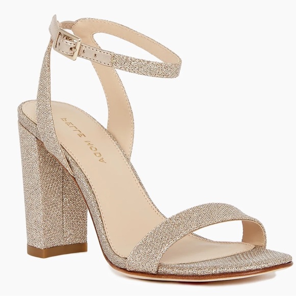 Pelle Moda Brynn Ankle Strap Sandal - Picture 1 of 8